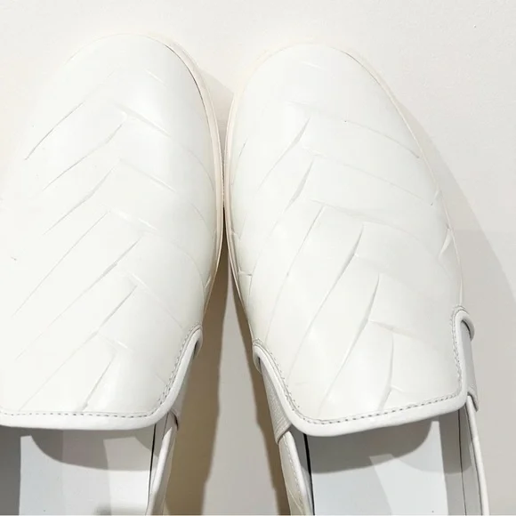 VINCE White Leather Woven Textured Womens Slip On Platform Sneakers size US 11 - Picture 9 of 9